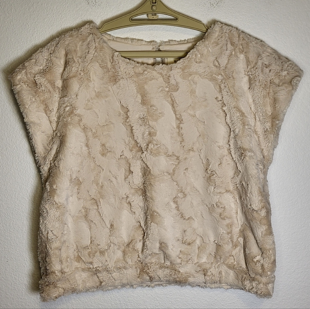 Anthropologie| Maeve Faux Fur Cream Crop Blouse size XLarge
